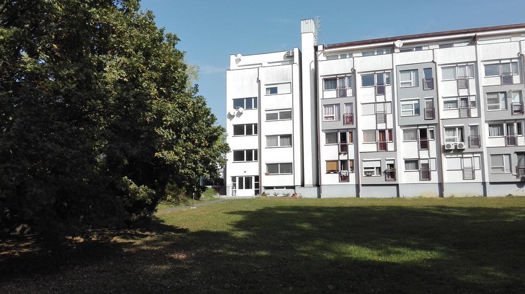 Feszek Апартаменты Шопрон